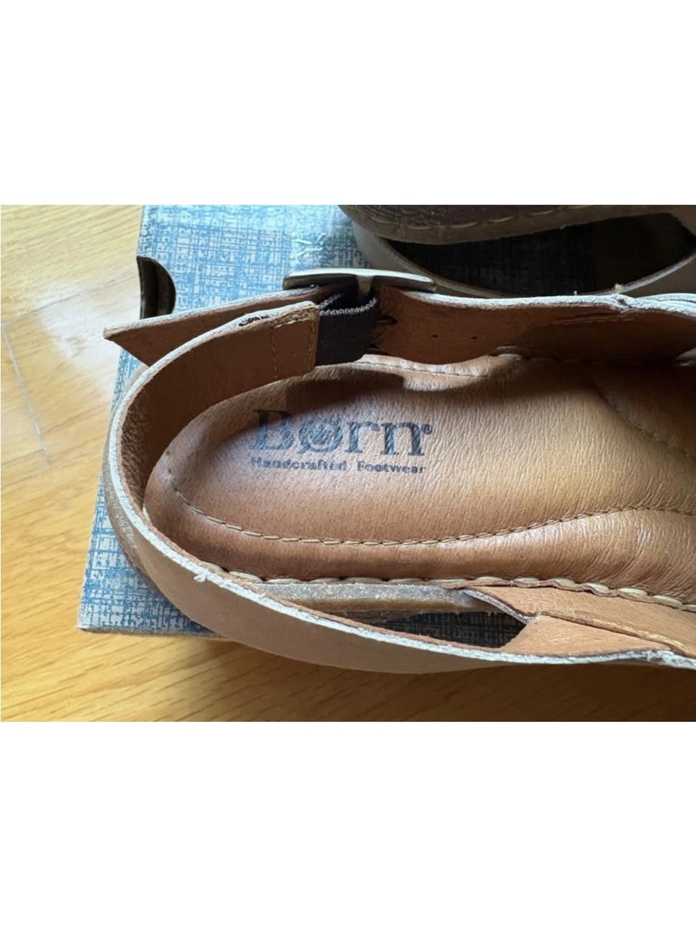 RARE women’s Born Basics light brown leather flat ankle strap sandals 8 / 39 - Picture 6 of 7